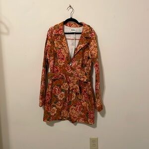 NWT show me your MUMU